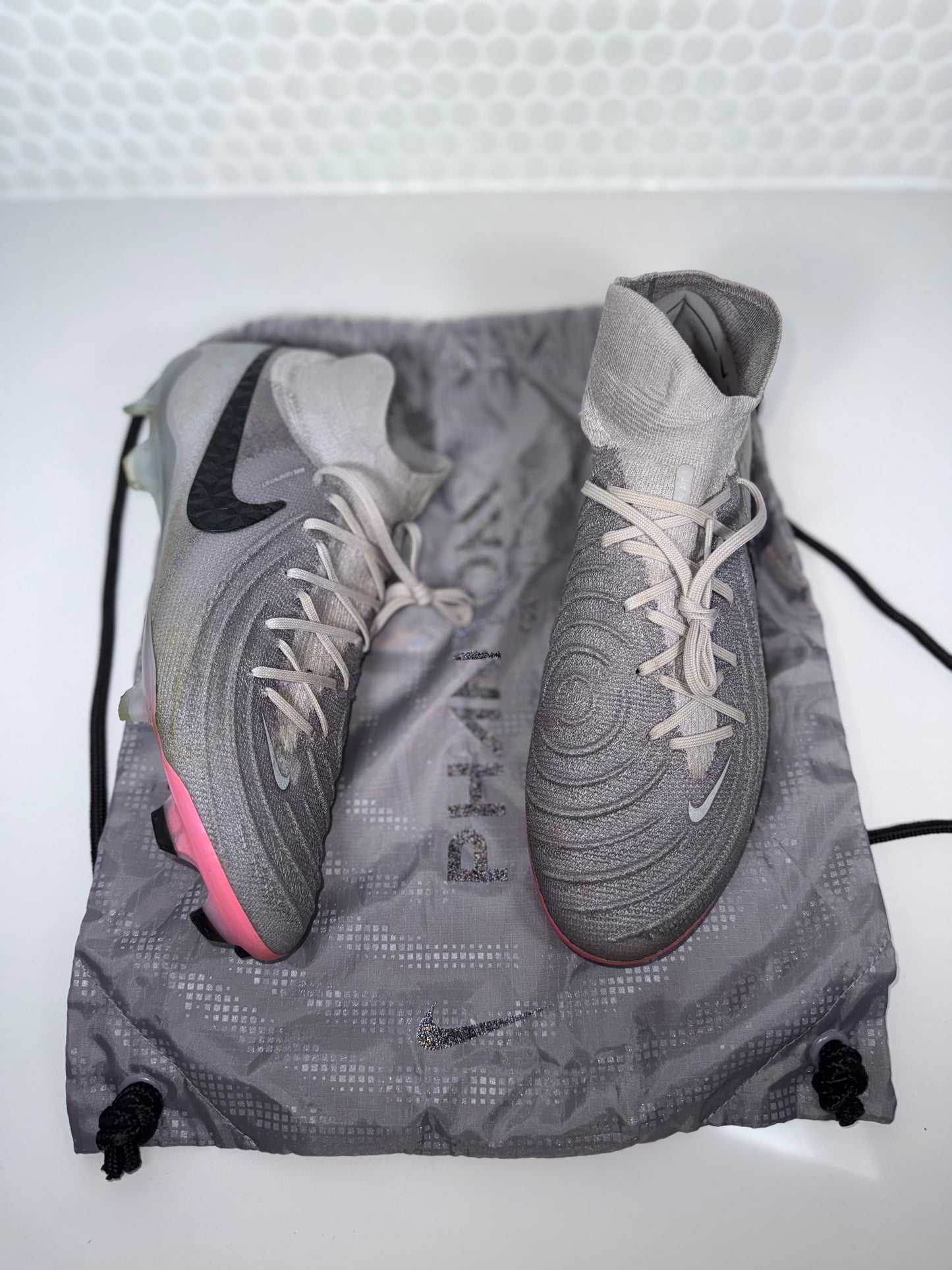 Nike Phantom Luna 2 Elite FG US10.5